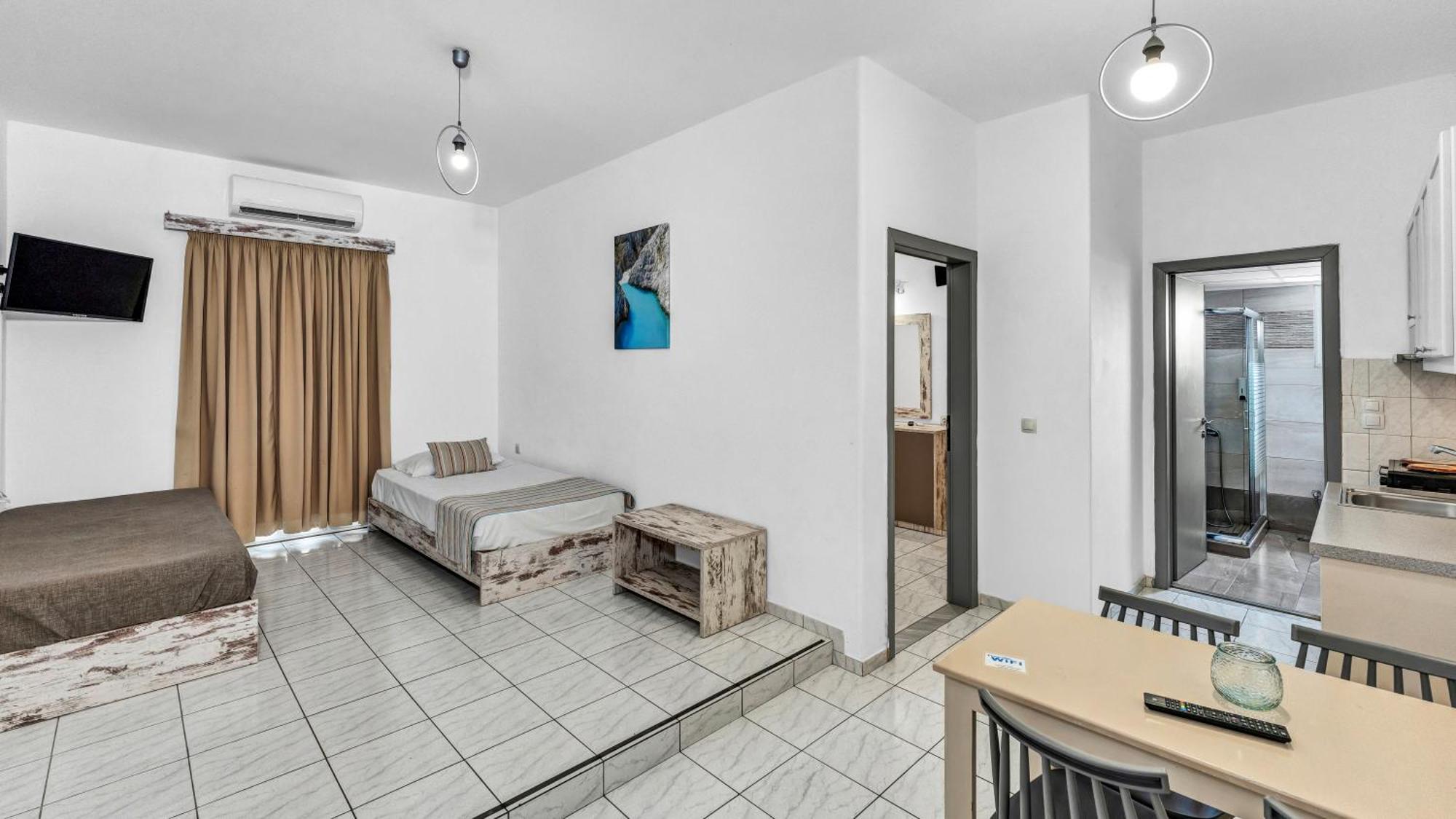Erato Hotel Gournes Gouvon ภายนอก รูปภาพ